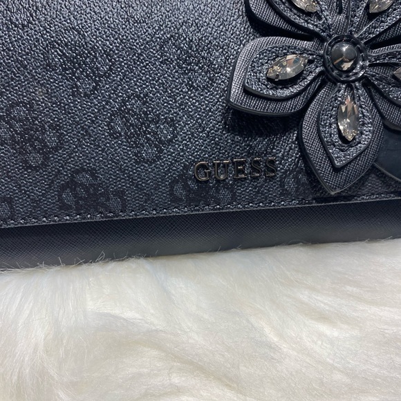 Guess flower wallet - Picture 4 of 4